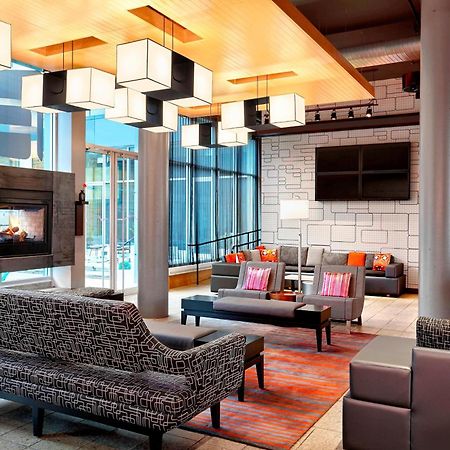 Aloft Montreal Airport Ξενοδοχείο Dorval Εξωτερικό φωτογραφία