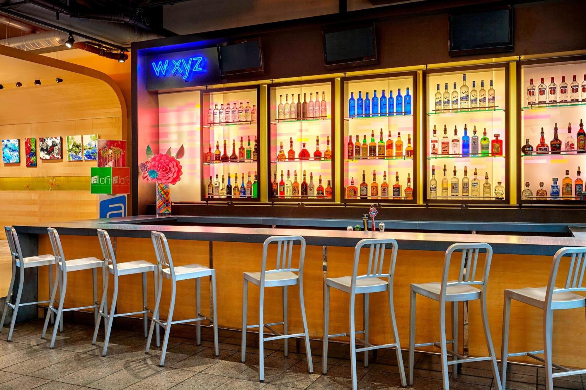 Aloft Montreal Airport Ξενοδοχείο Dorval Εξωτερικό φωτογραφία