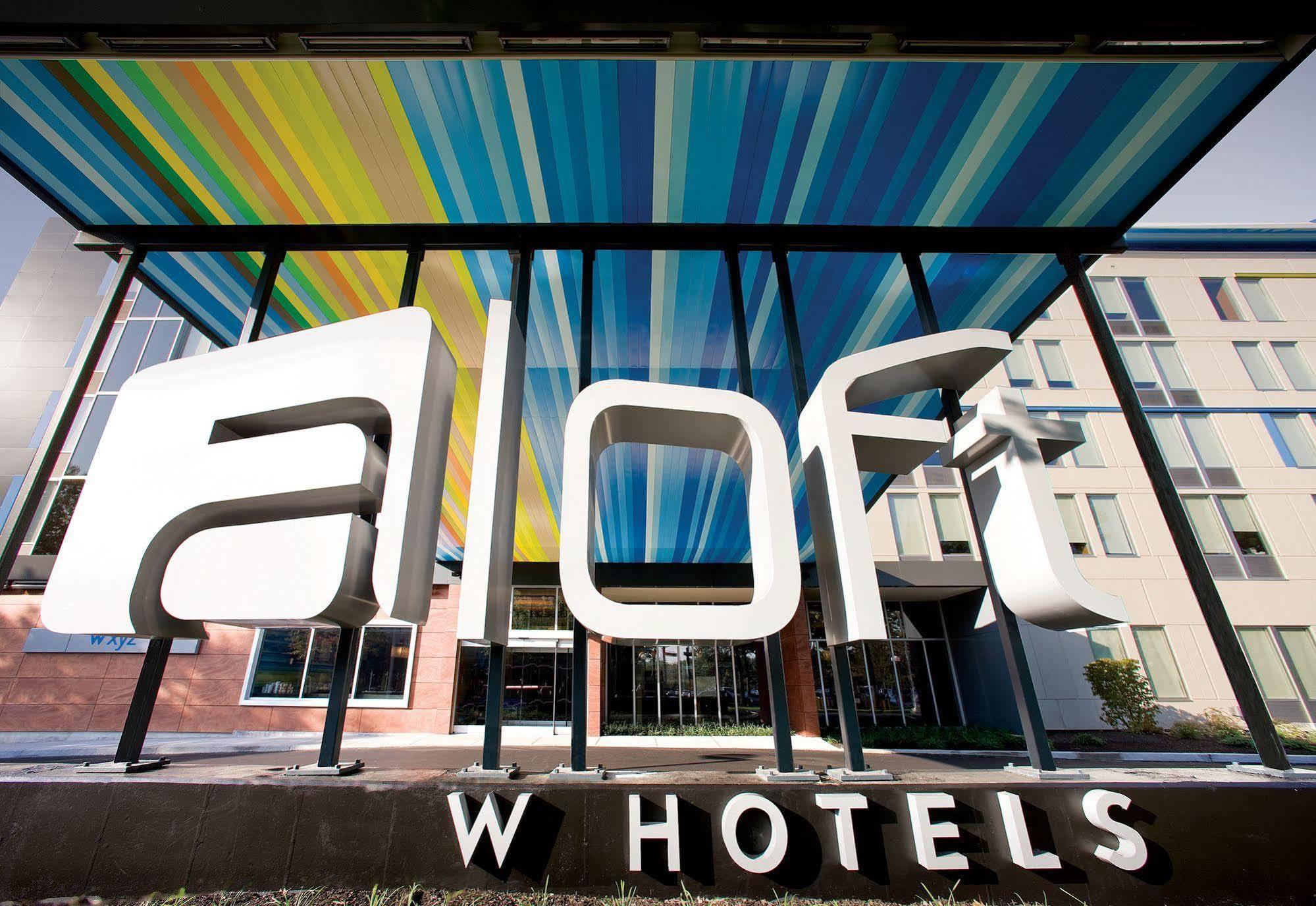 Aloft Montreal Airport Ξενοδοχείο Dorval Εξωτερικό φωτογραφία